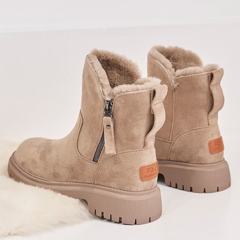 Middle Tube Plush Warm Cotton Shoes Leather And Fur Integrated Winter Women's Boots - Image 3